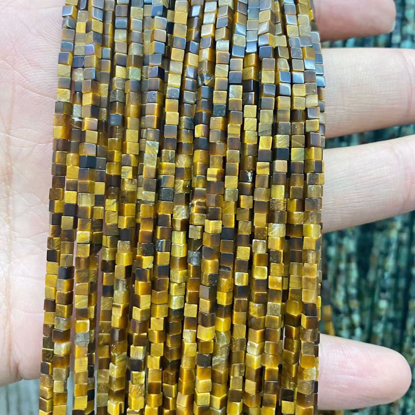 Tiger's eye stone