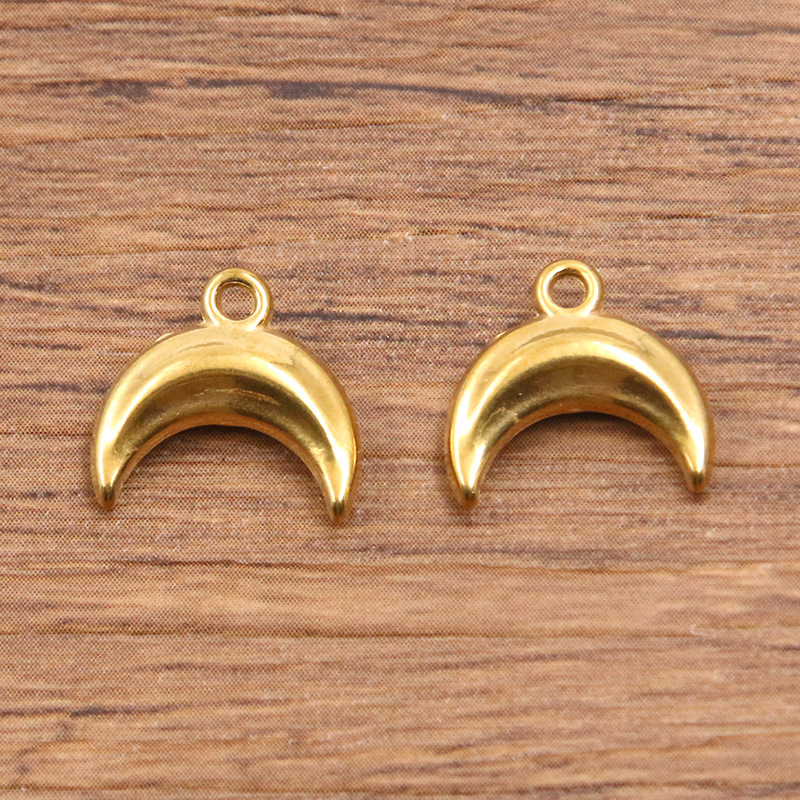 2:1541 gold 11x12mm 1g