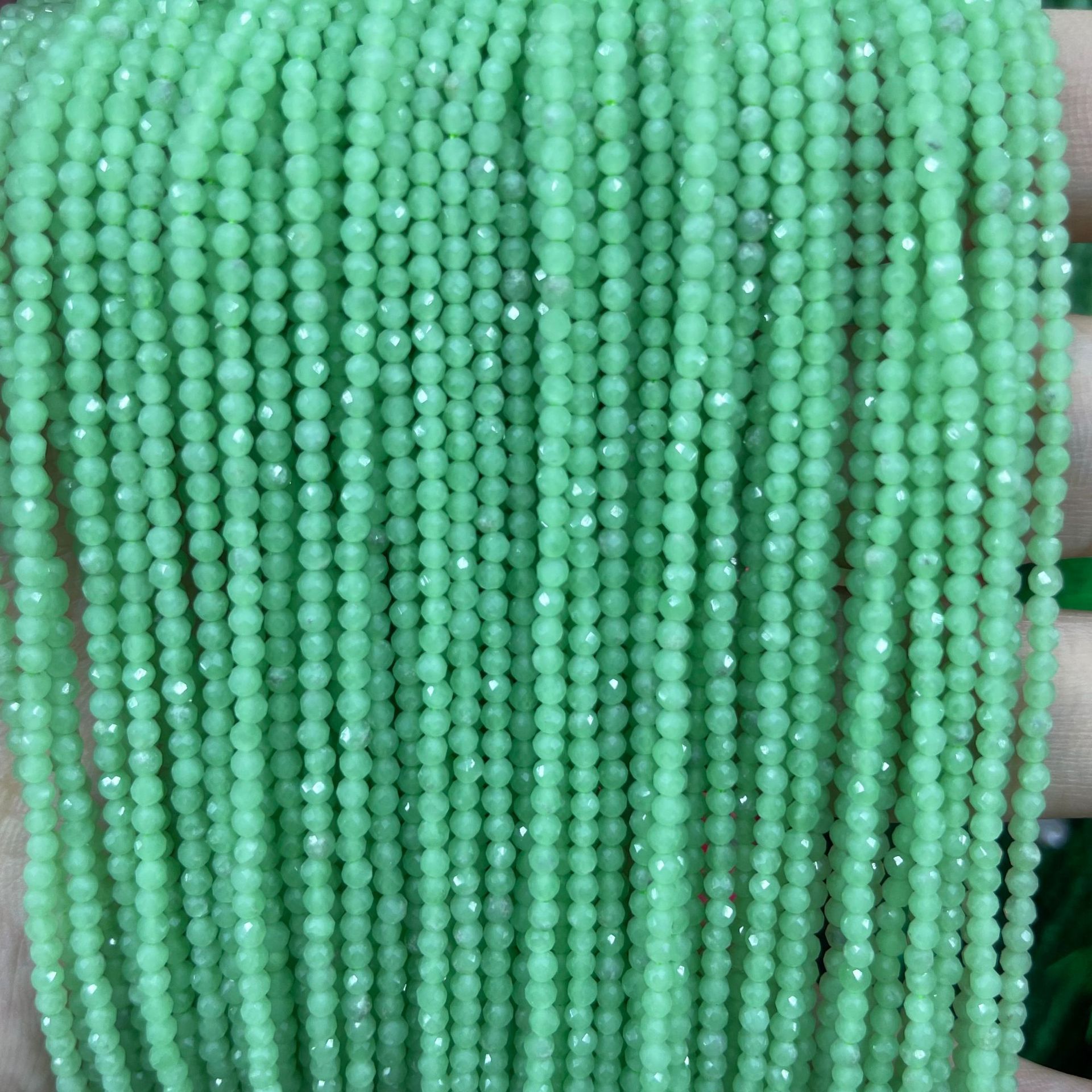 4mm (about 90 pieces)