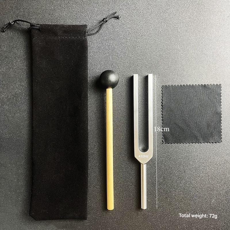 432hz cloth bag   wooden hammer   clean cloth