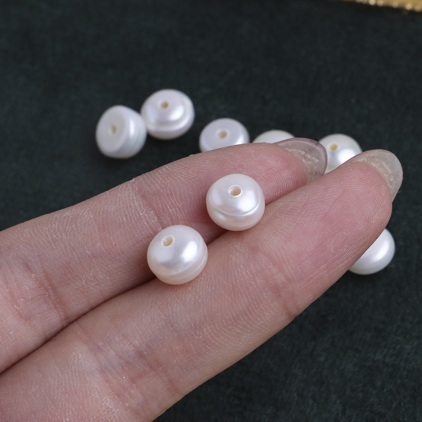 1:Natural white 8-9mm threaded abacus beads 1 piece