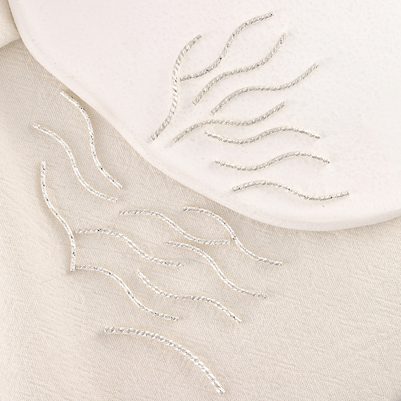 silver Thickness 1.5 * length 20mm