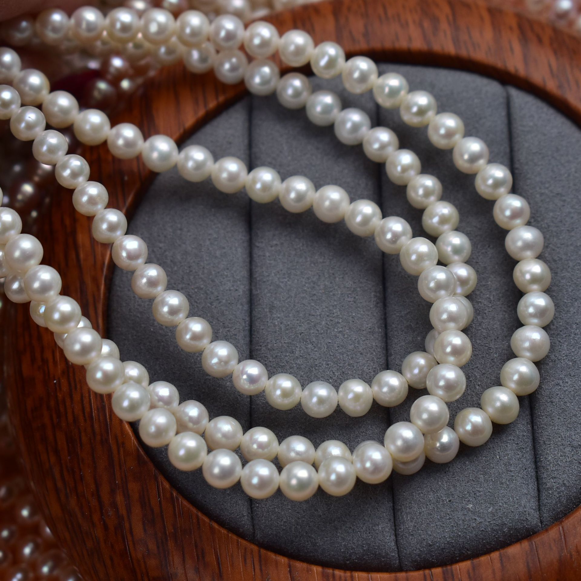 1:Natural white-nearly round 40cm