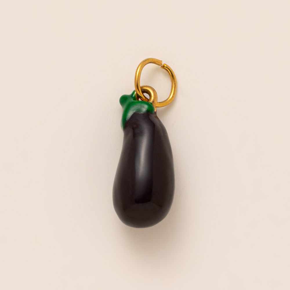 4:Eggplant pendant