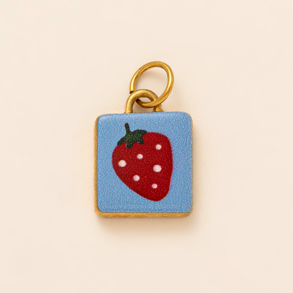 20:Blue strawberry pendant
