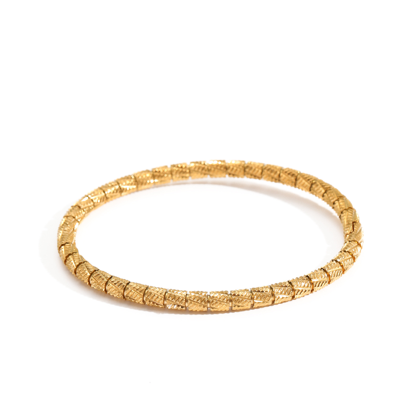 2:Twisted flower cylindrical bracelet