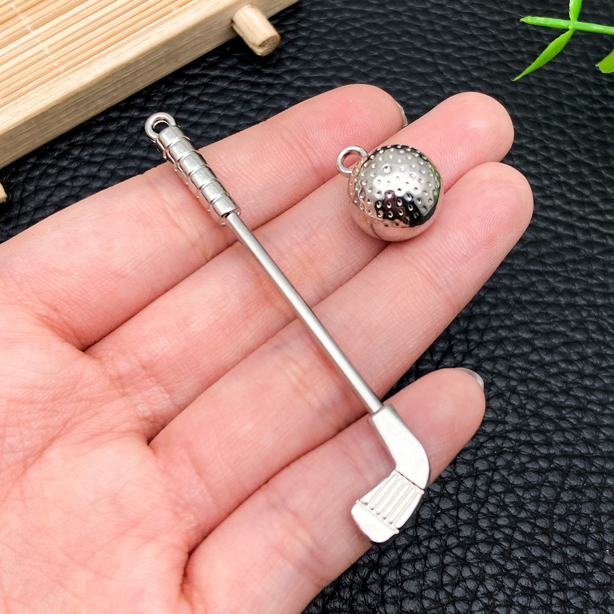 2:white k sports equipment golf ball   golf club 65x13mm-22358