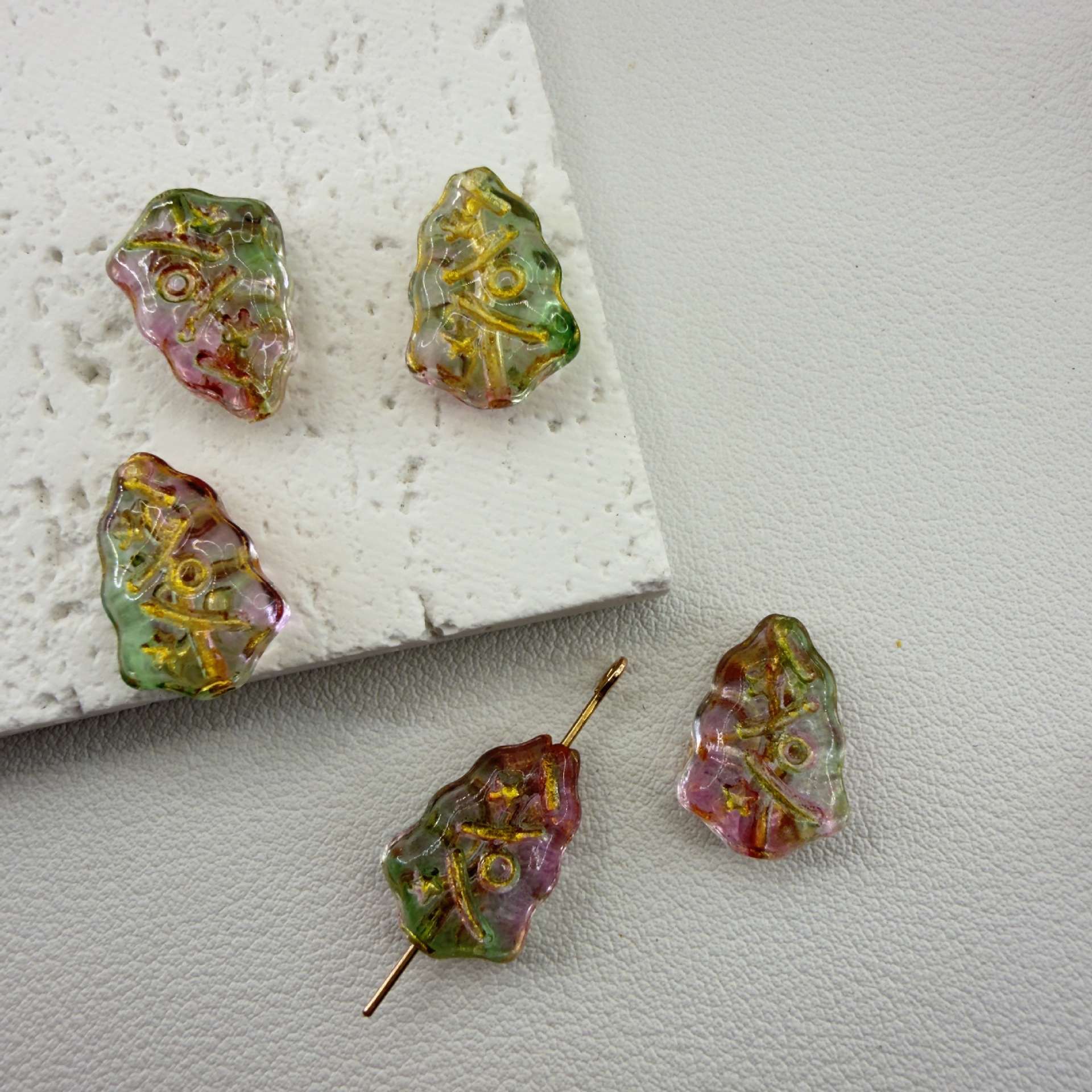 7:Green and purple gradient