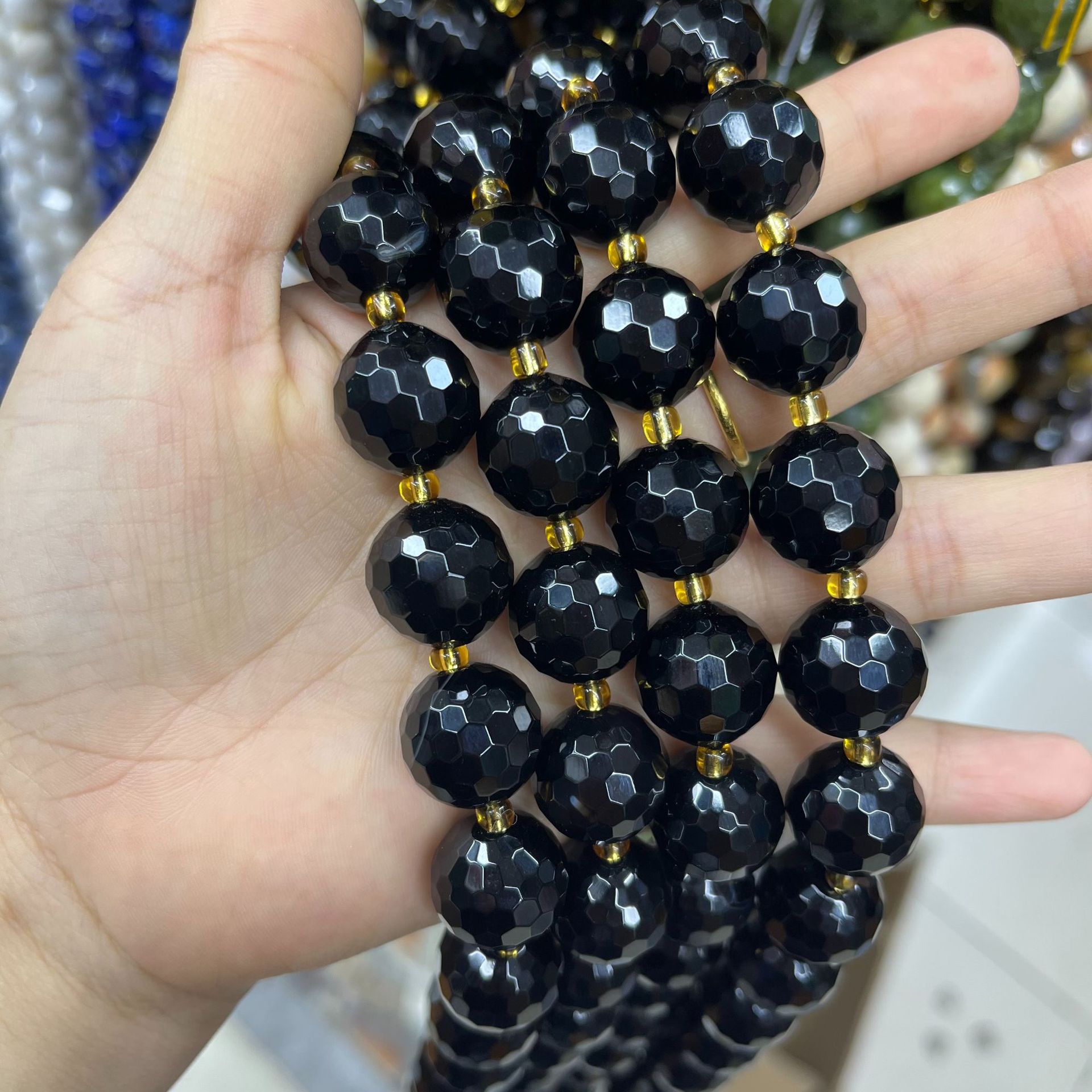 20 Black Agate