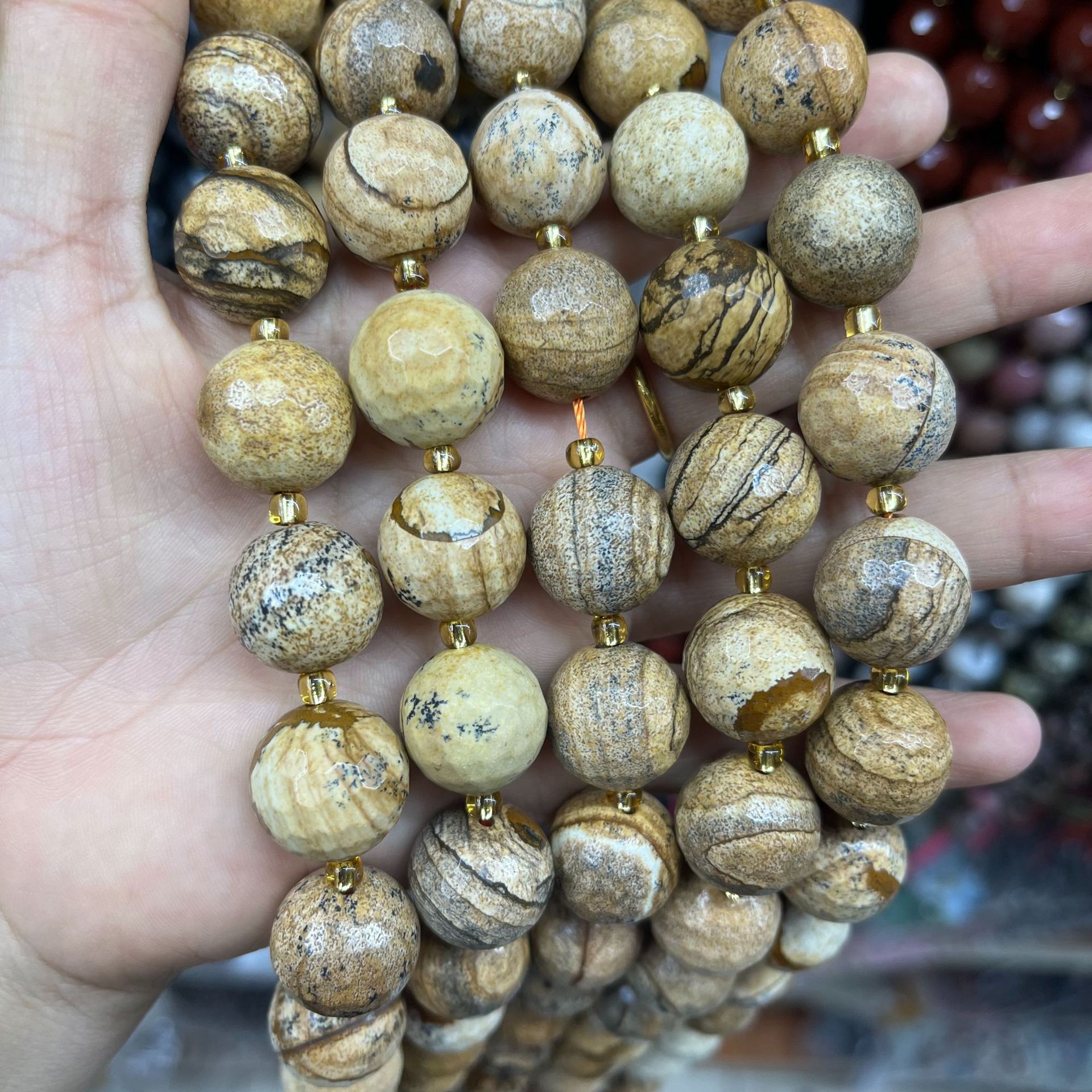 21 Picture Jasper