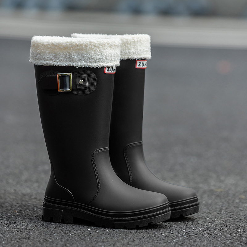 Black trim and cotton