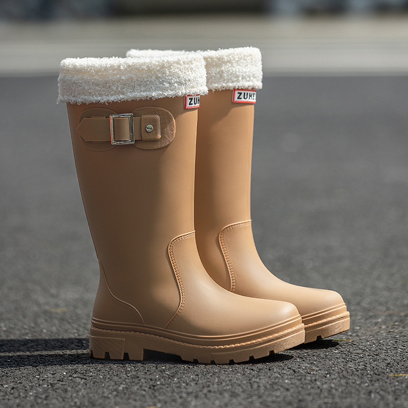 Brown trim and cotton