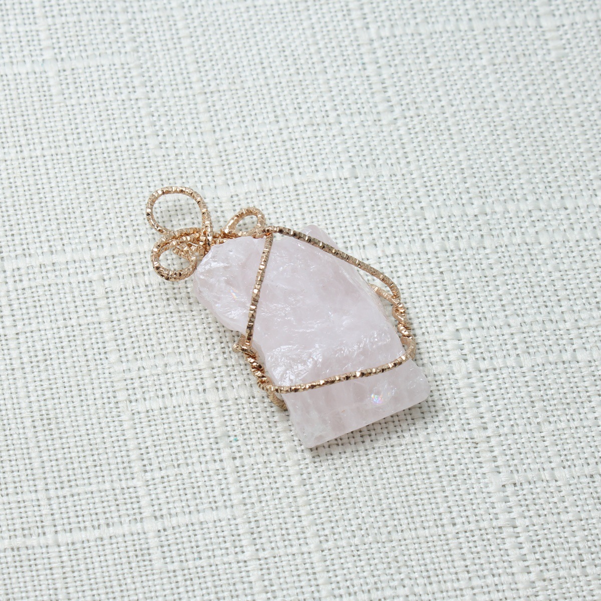 13 Rose quartz