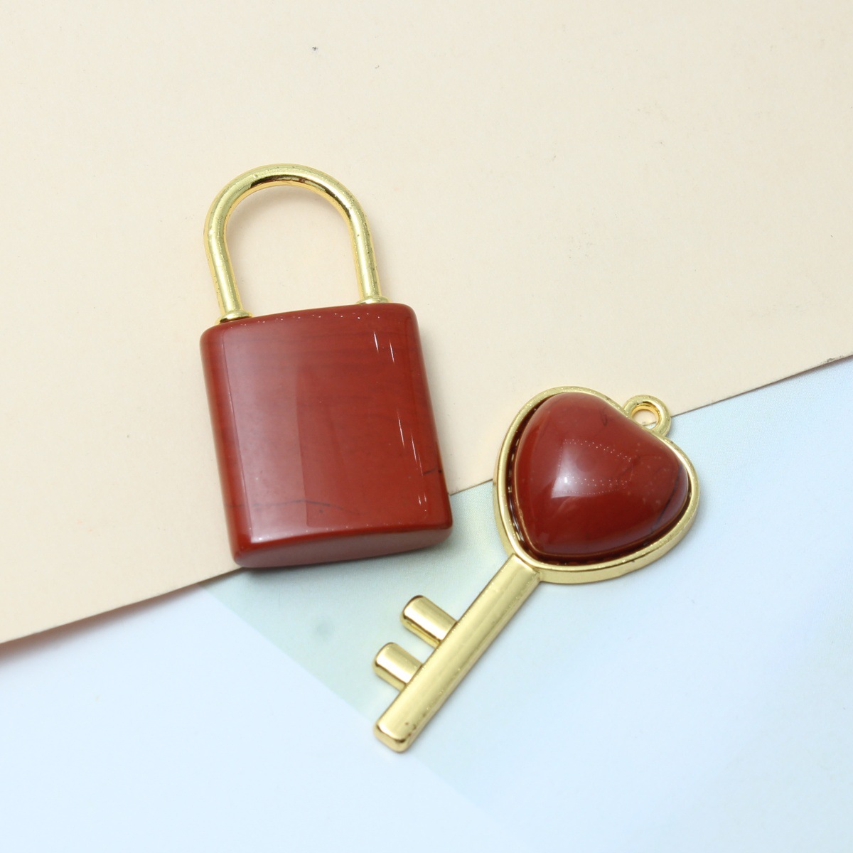 4 red jasper rotem Jaspis