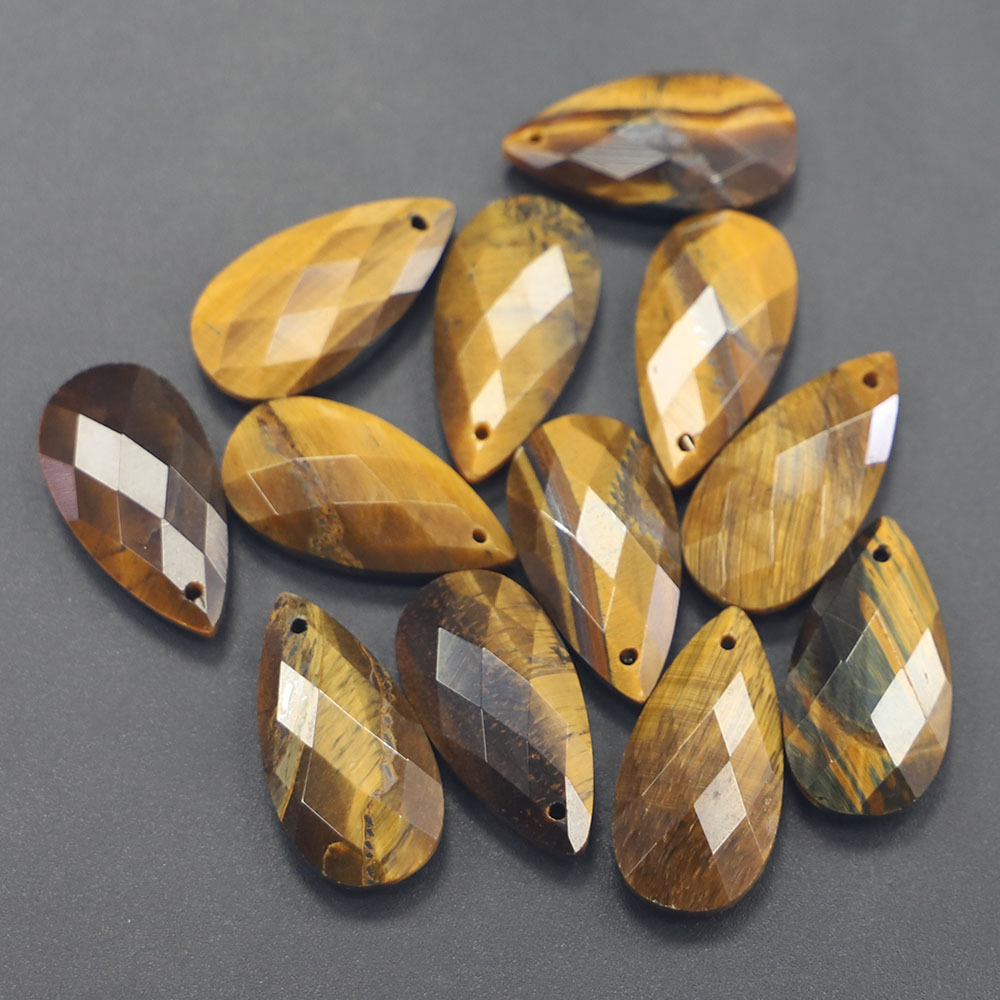 11 Tiger eye stone