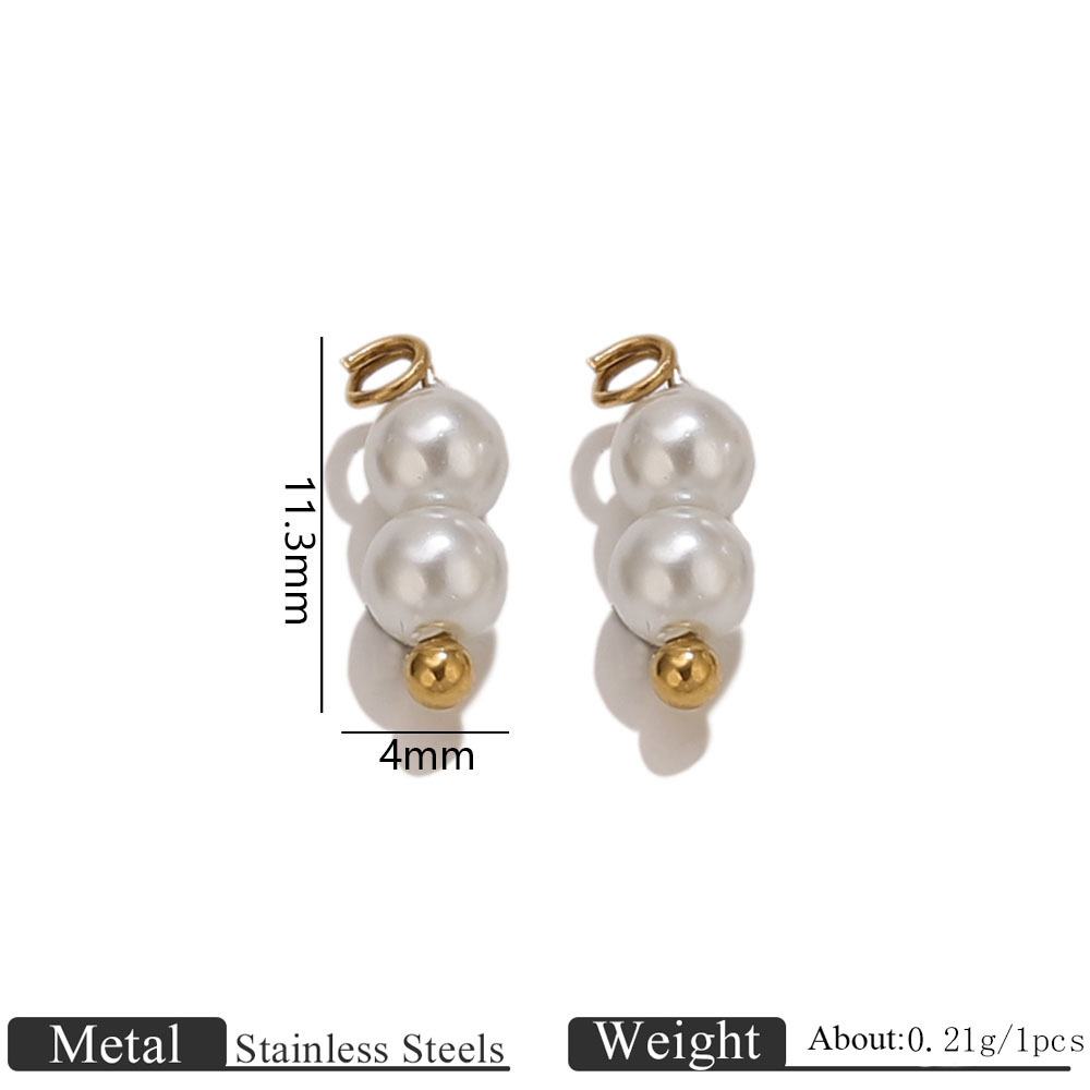 2:4mm gold pearl pendant