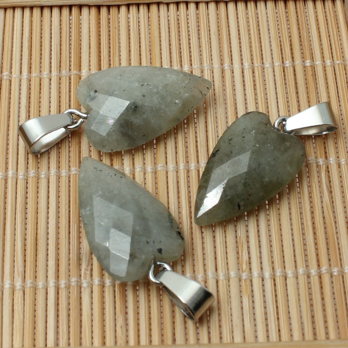 3 labradorite labradorita