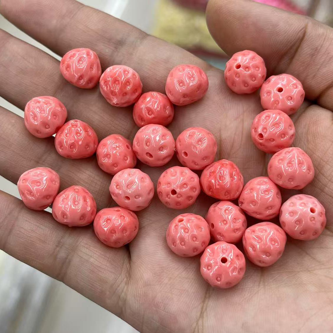 1:10.5*12mm strawberry