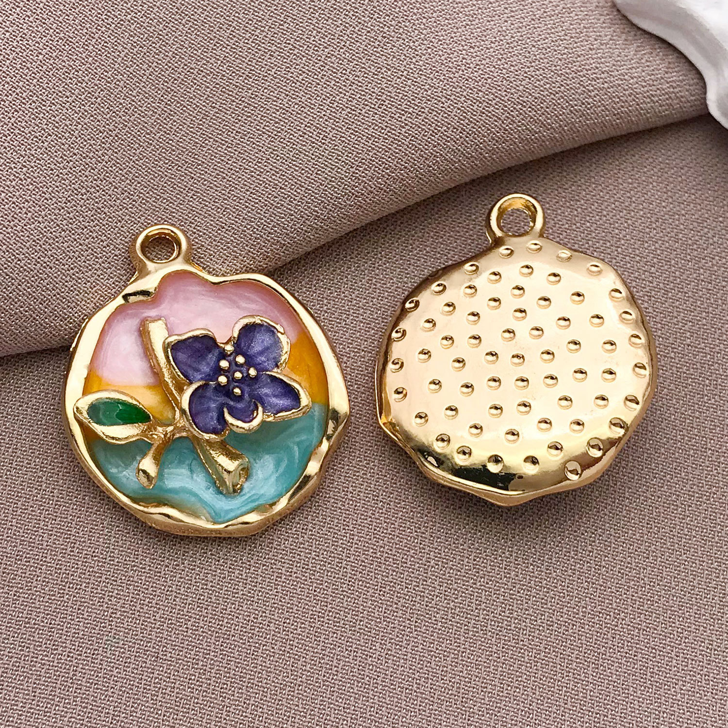 oil dripping purple three-color flower brand oil p