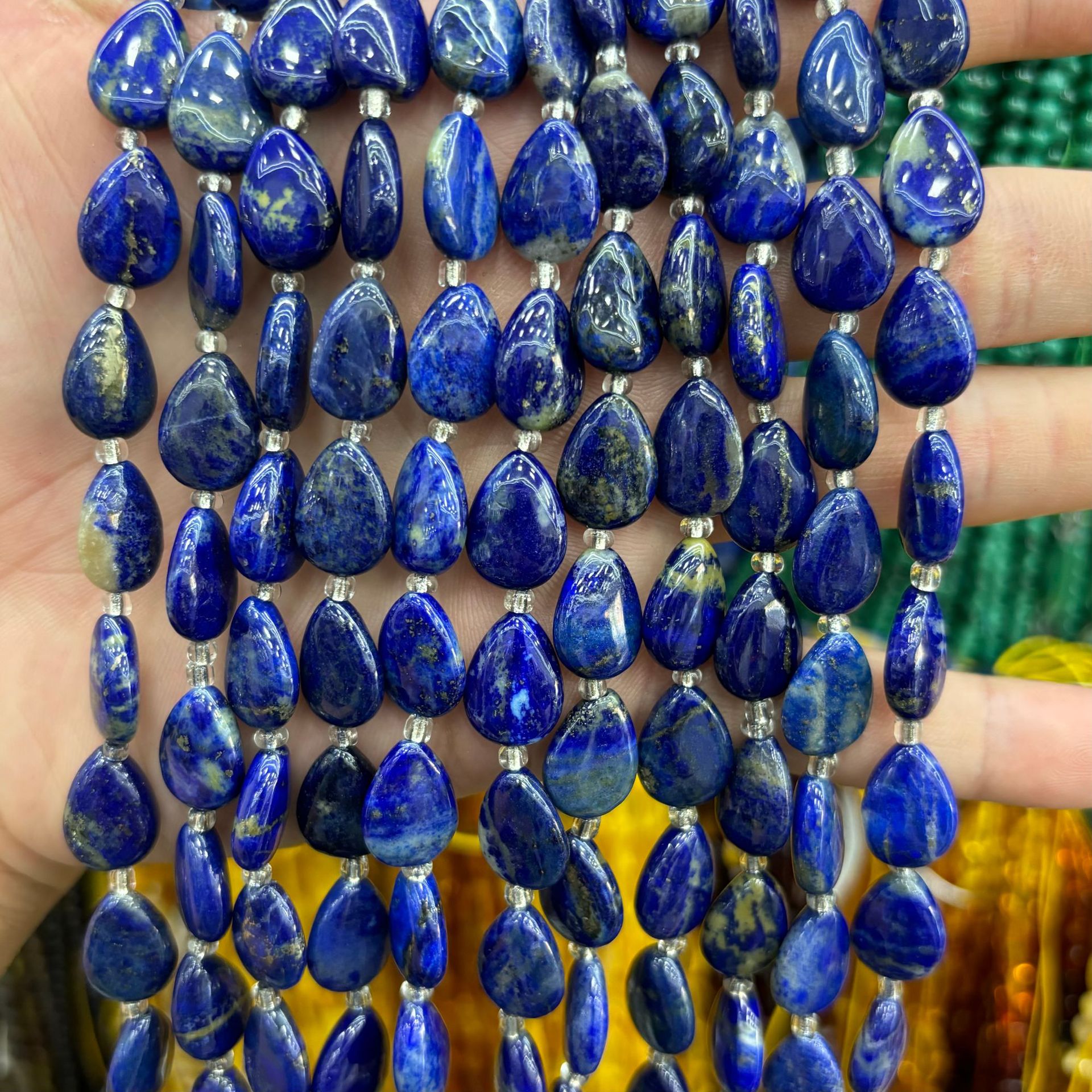 35:10x14mm water droplets (about 24 pieces)