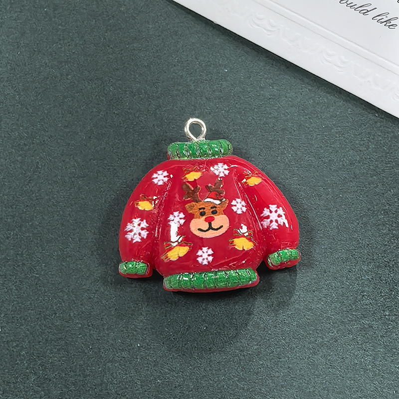 15:O christmas red sweater