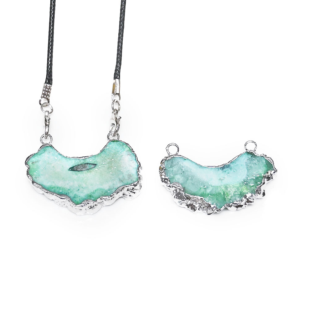green agate Includes hanging ornaments