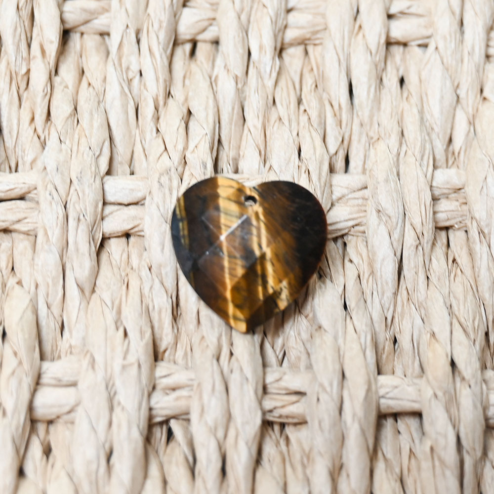 6:Tiger eye stone