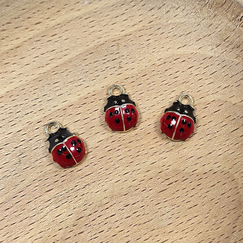 2:B # Golden ladybug
