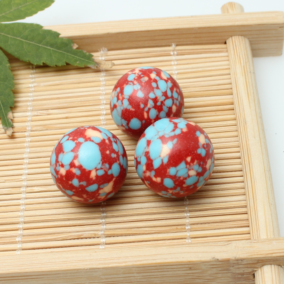 30 Blue red turquoise