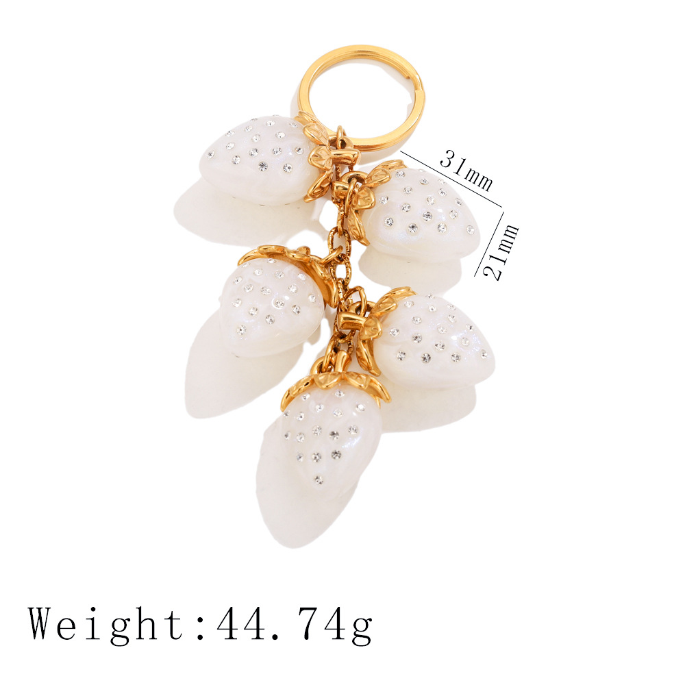 3:Five strawberries - white