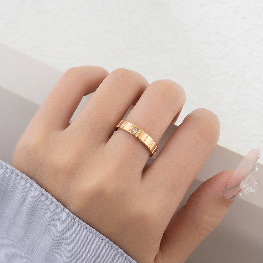 rose gold color US Size #5