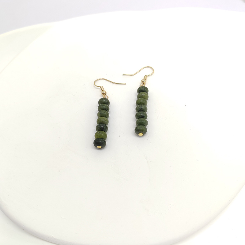 12:Aquatic plants green