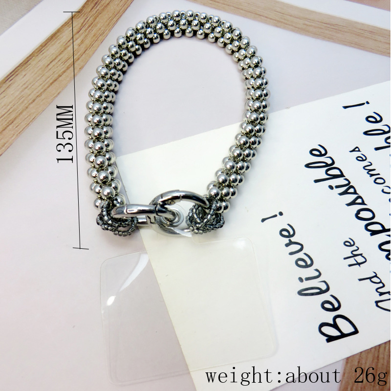 1:Silver triangle strip   transparent clip