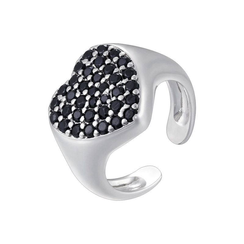 14:White gold black diamond