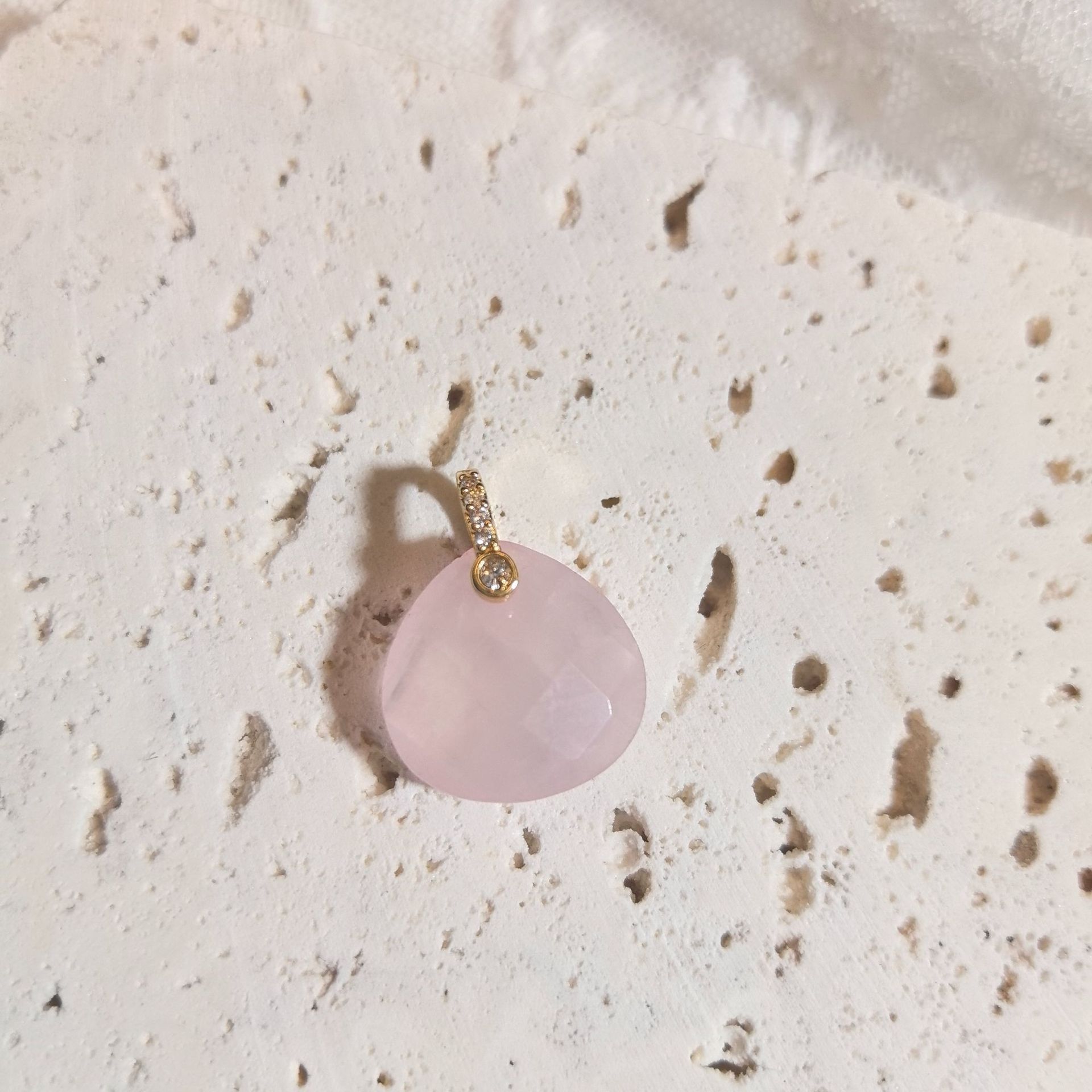 2 Quartz Rose