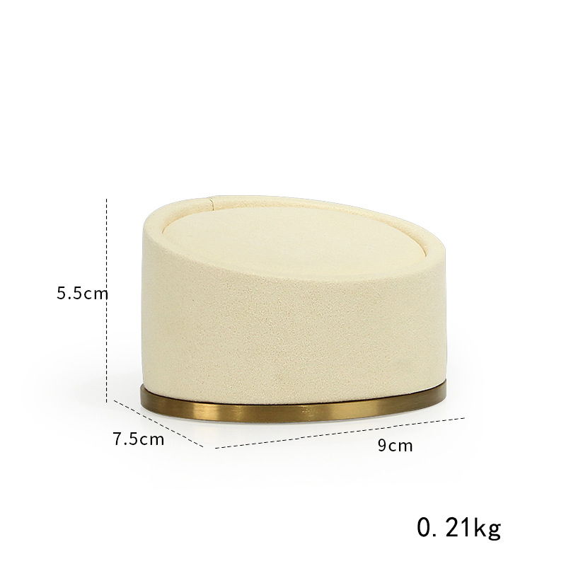 11:63-creamy-white oval bracelet Seat 9 × 7.5 × 5.5cm