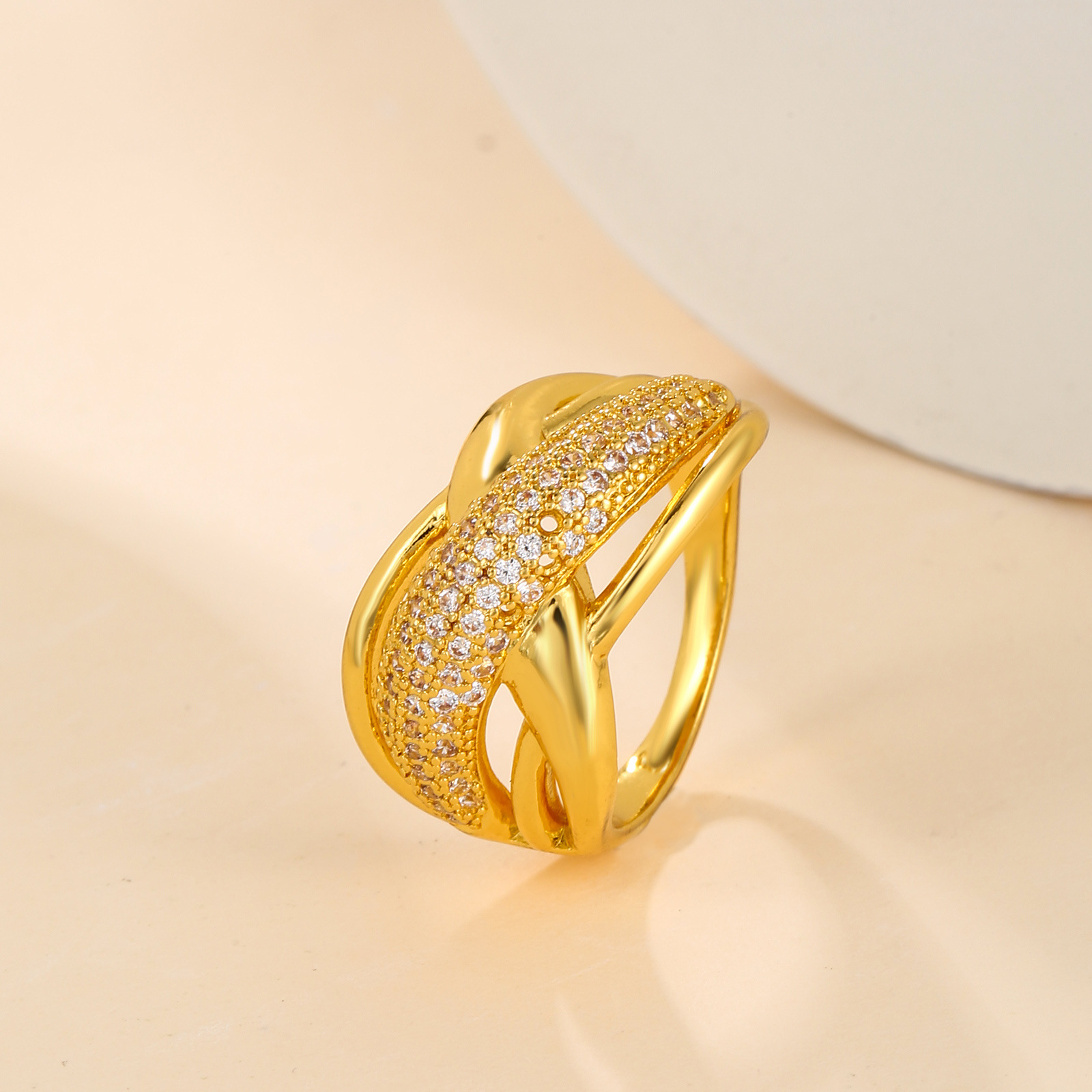 Copper-hollow granny knot ring 8