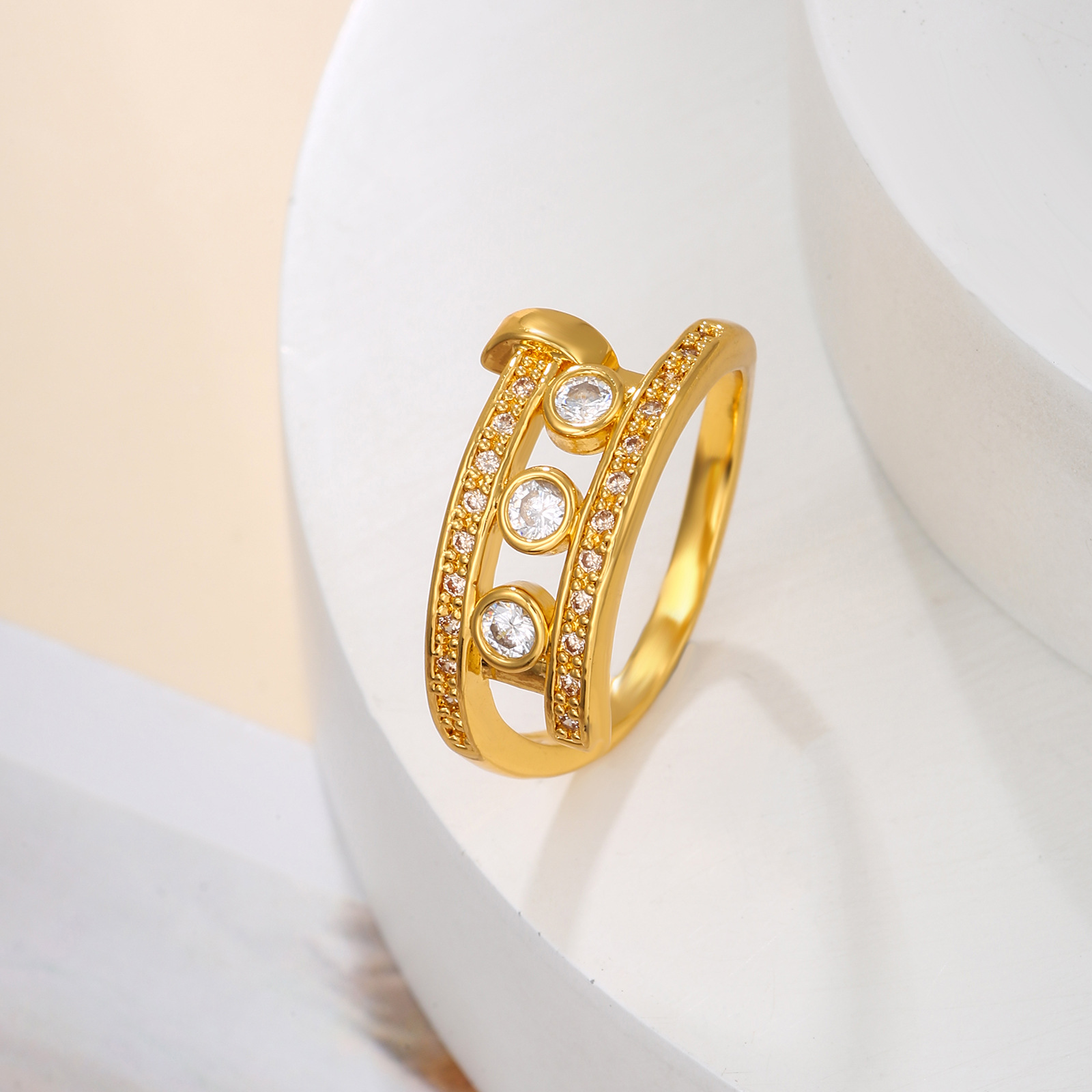 Copper-micropaved zirconia hollow rivet ring 10