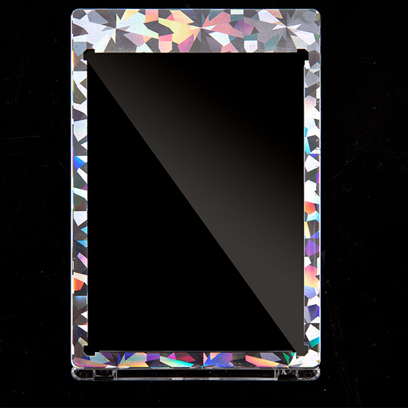 1371 (35pt) glass broken silver