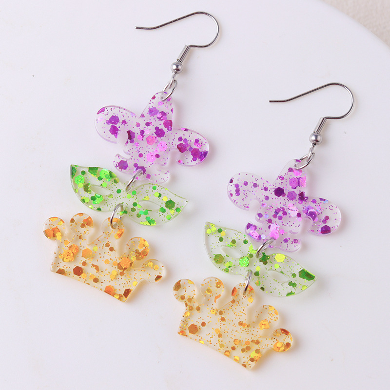 7:Three consecutive mask crown