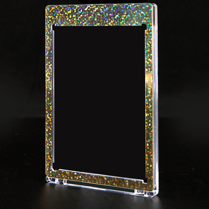 1371 (35pt) little random gold