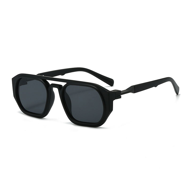 C6-sand black frame black black feet-black gray film