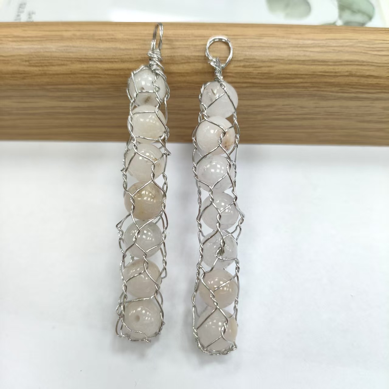 Single pendant White