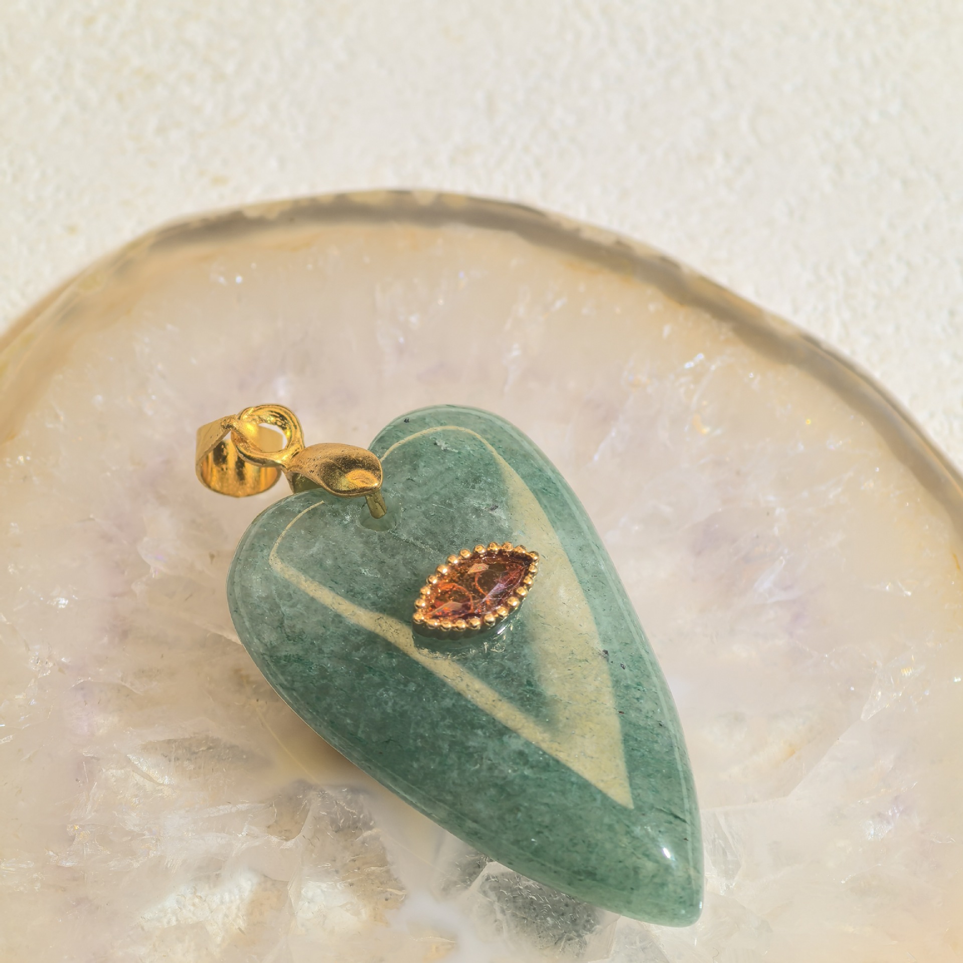 7:Green strawberry crystal