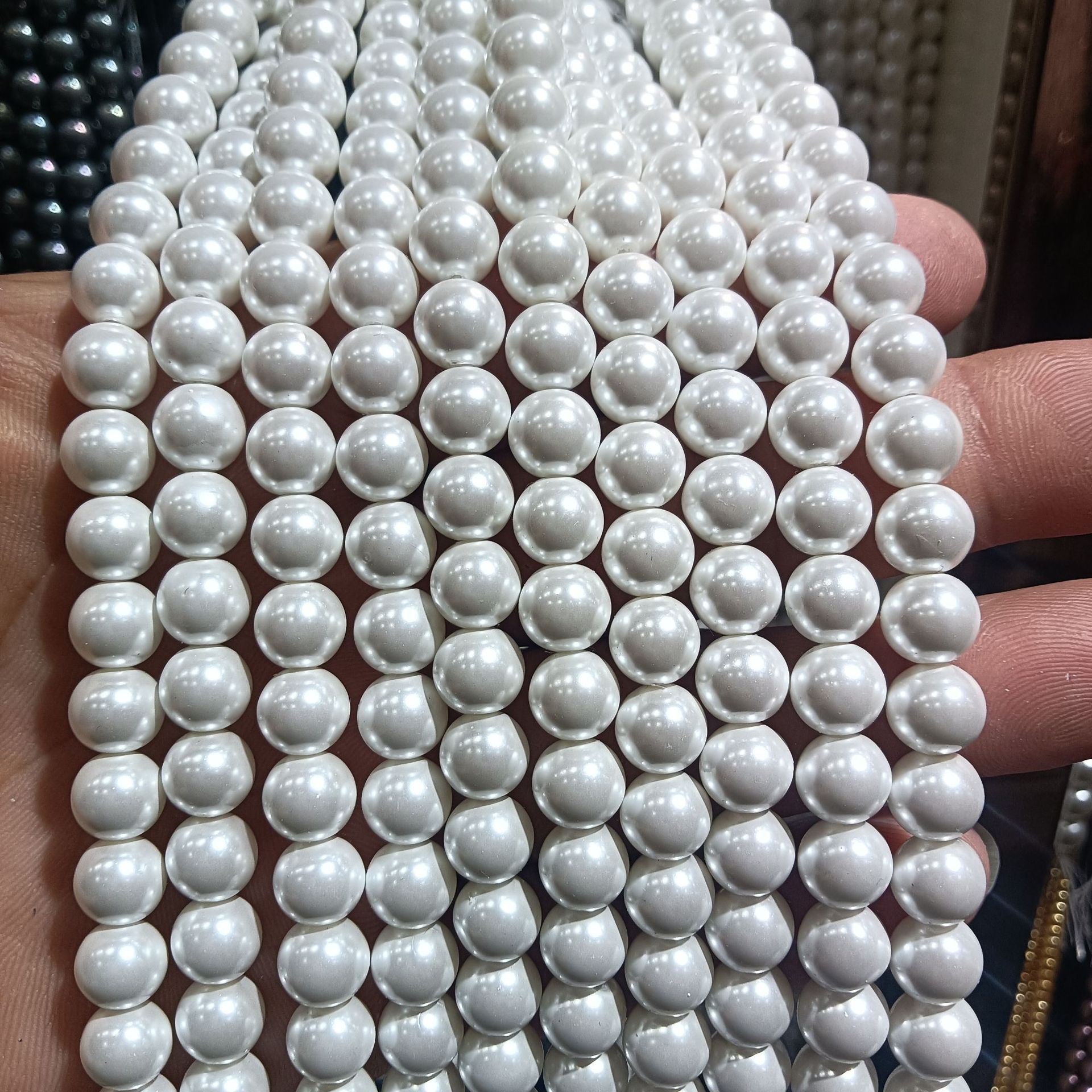 14:14 high gloss white