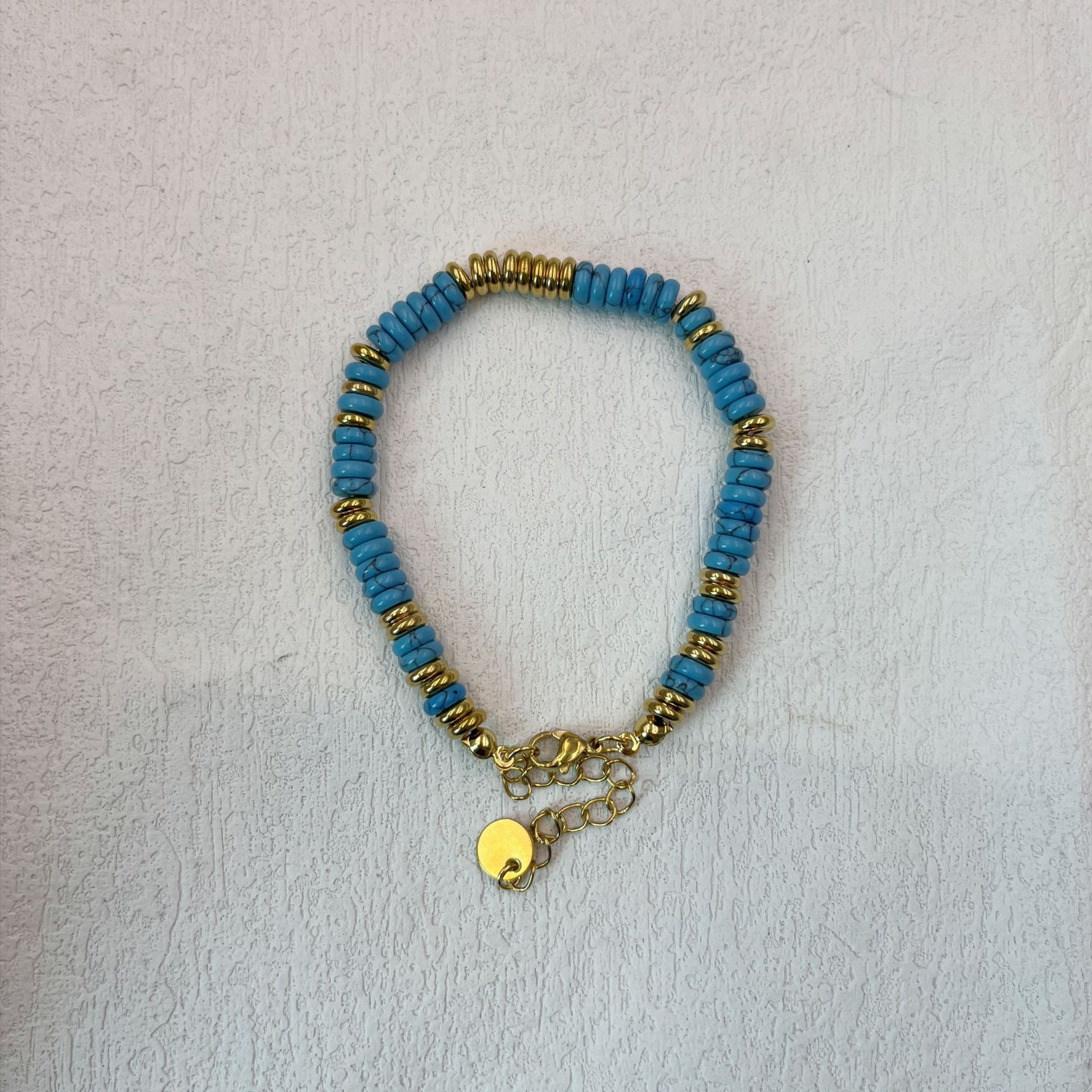 28 Blue Turquoise Frisbee Bracelet