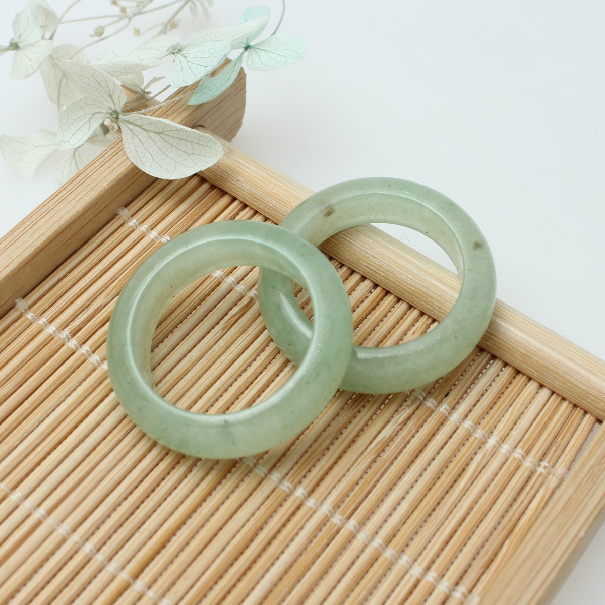 2 Green Aventurine Green Aventurine