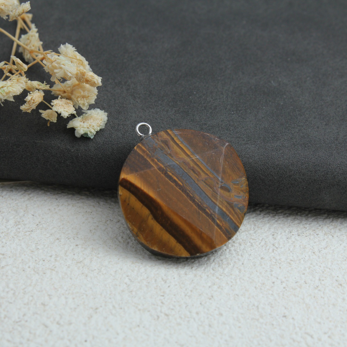6:Tiger eye stone
