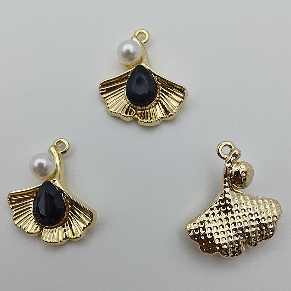 4:Kc gold color 4