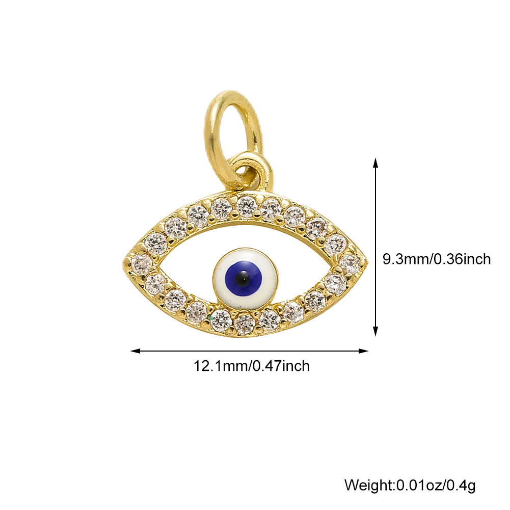 12:A12 diamond-shaped blue eyes